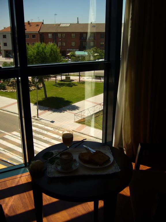 Hotel Torre De Sila Tordesillas Εξωτερικό φωτογραφία