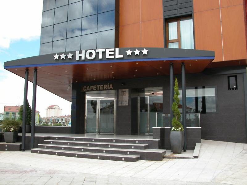 Hotel Torre De Sila Tordesillas Εξωτερικό φωτογραφία