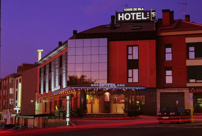 Hotel Torre De Sila Tordesillas Εξωτερικό φωτογραφία